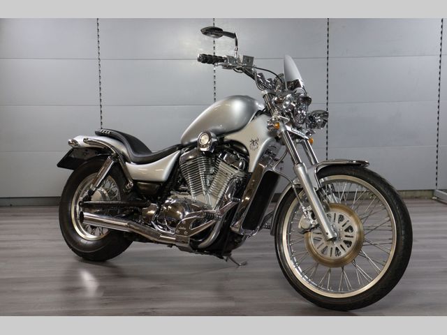 suzuki - vs-750-intruder