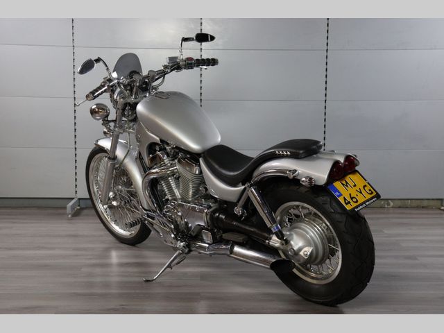 suzuki - vs-750-intruder