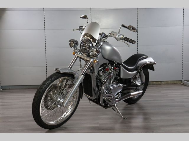 suzuki - vs-750-intruder