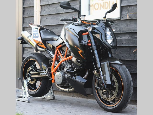 ktm - 990-super-duke-r