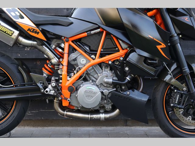 ktm - 990-super-duke-r