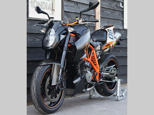 ktm - 990-super-duke-r