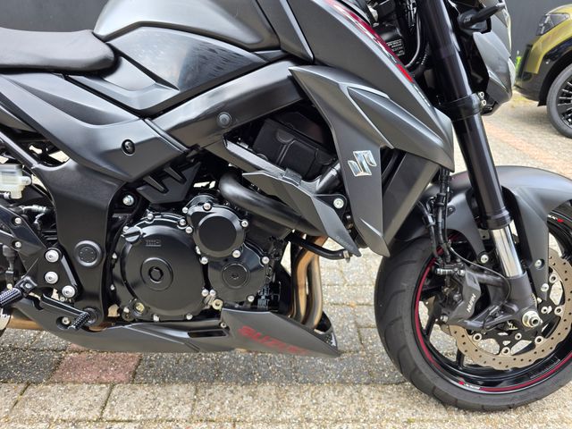 suzuki - gsx-s-750-a
