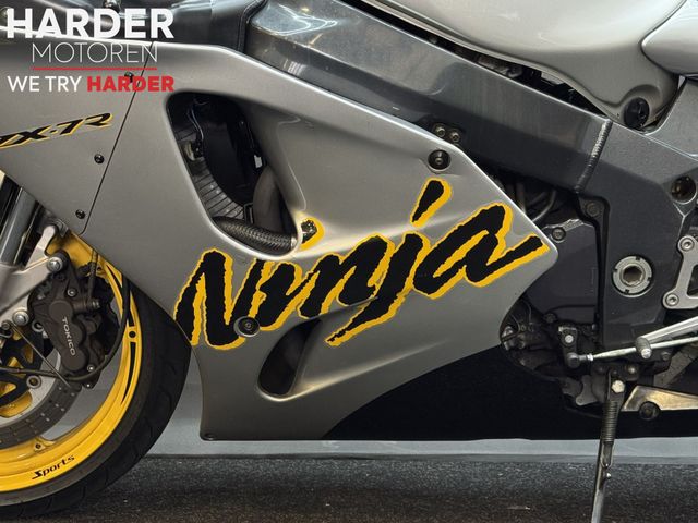kawasaki - zx-7r-ninja