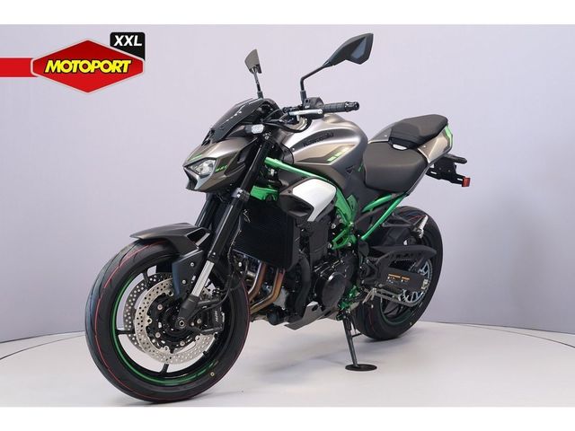 kawasaki - z900
