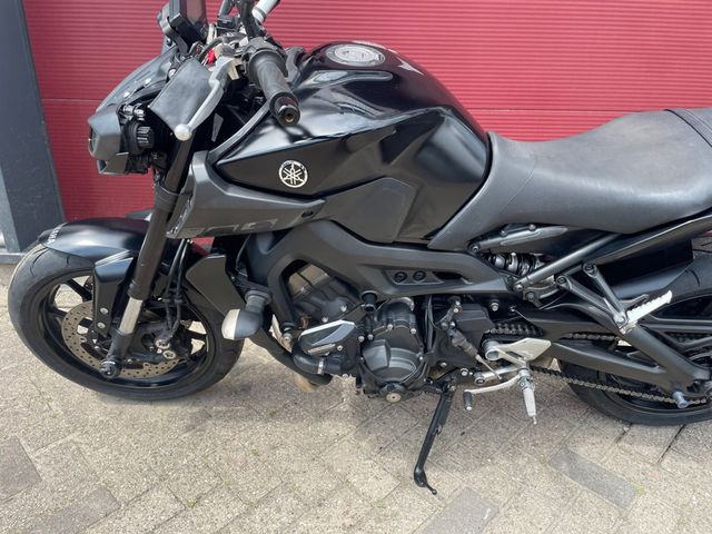 yamaha - mt-09