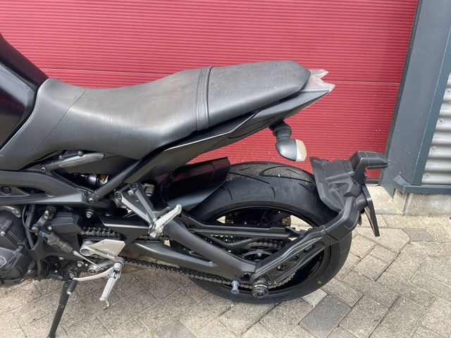 yamaha - mt-09
