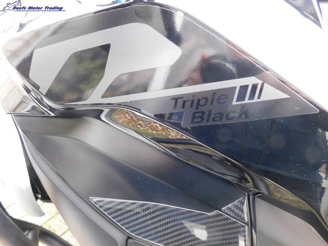 bmw - r-1300-gs-triple-black