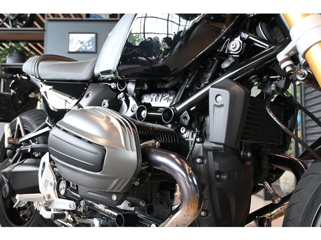 bmw - r-12-nine-t