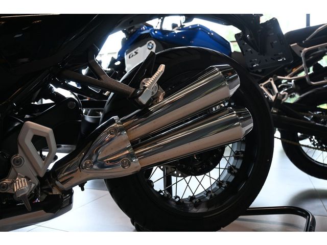 bmw - r-12-nine-t