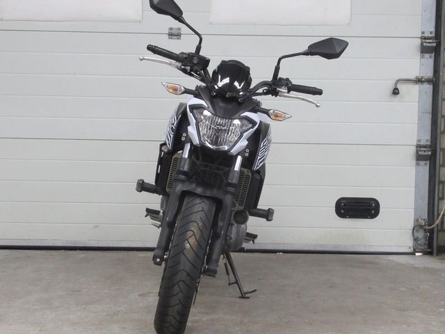 kawasaki - z650