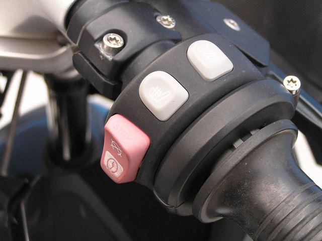bmw - r-1200-rt