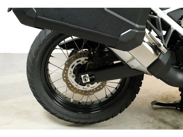 honda - crf-1100-l-africa-twin