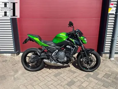 KAWASAKI Z650 ABS – foto 3