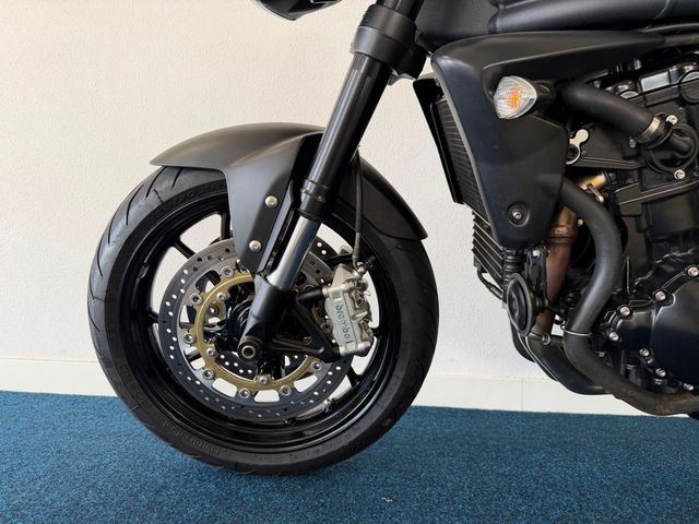 triumph - speed-triple-1050