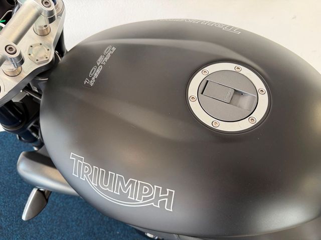triumph - speed-triple-1050