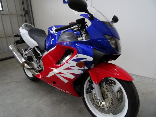 honda - cbr-600-f