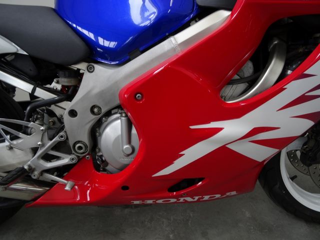 honda - cbr-600-f