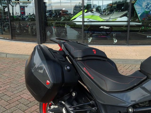 ducati - multistrada-v2-s