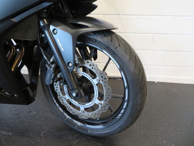 honda - cbr-500-r-abs