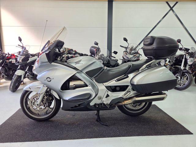 honda - st-1300-pan-european-c-abs