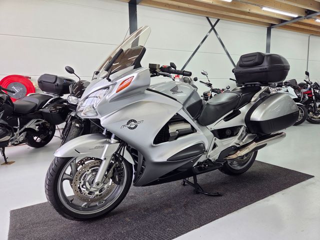 honda - st-1300-pan-european-c-abs