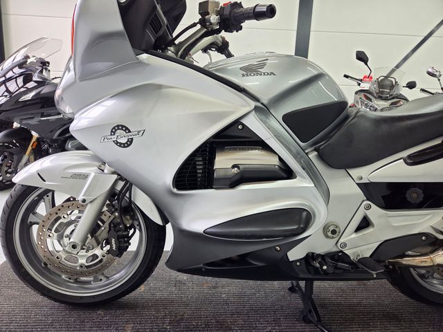 honda - st-1300-pan-european-c-abs