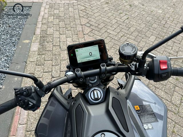 yamaha - mt-09-y-amt