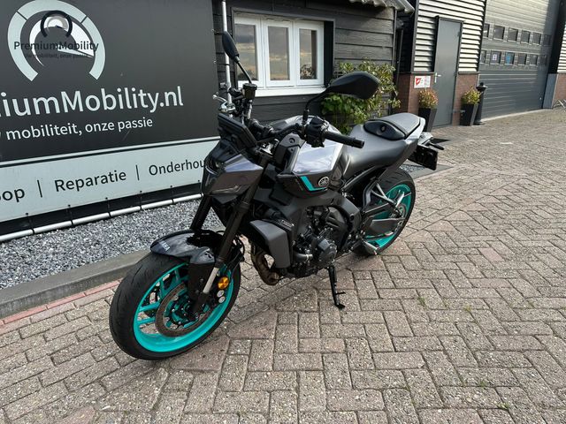 yamaha - mt-09-y-amt