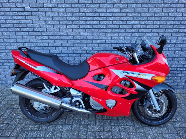 suzuki - gsx--600-f-katana