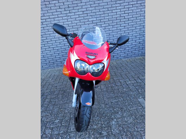 suzuki - gsx--600-f-katana