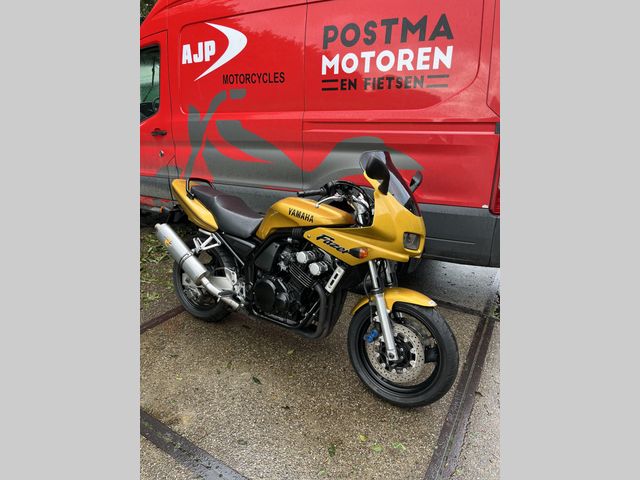 yamaha - fzs-600-fazer