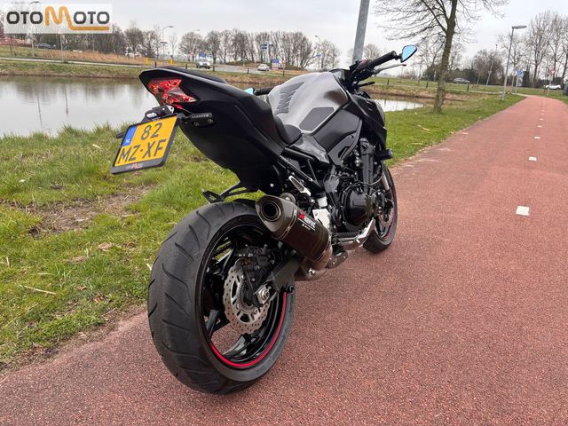 kawasaki - z900