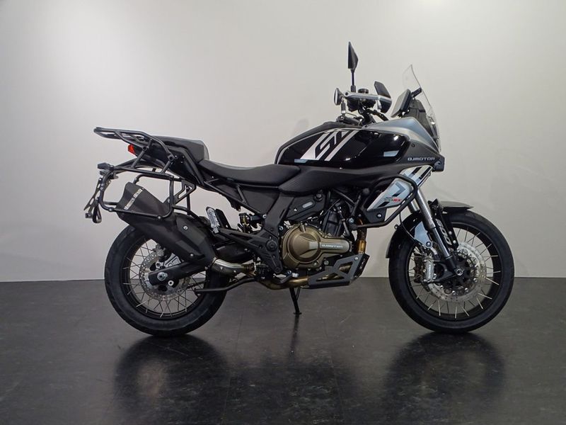 Qjmotor SRT 600 SX Touring 2026 nieuw