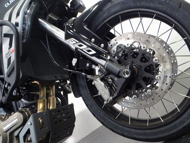 qjmotor - srt-600-sx-touring
