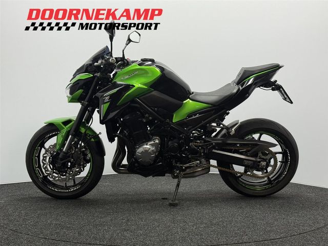 kawasaki - z900