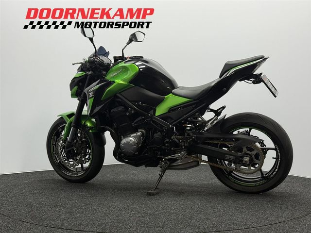 kawasaki - z900