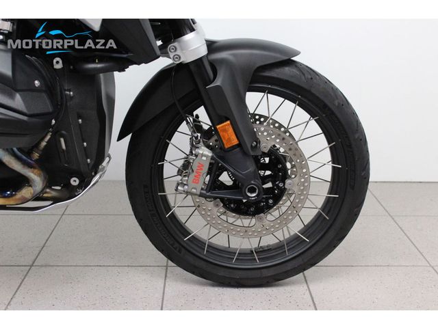 bmw - r-1300-gs