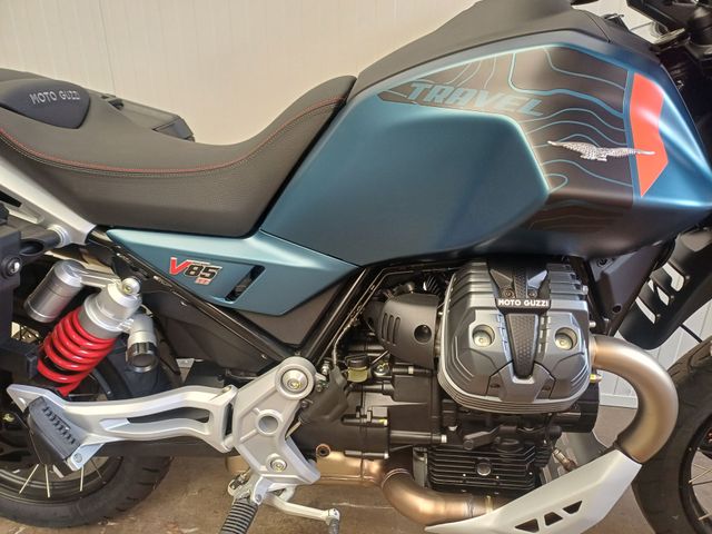 moto-guzzi - v-85-tt-travel