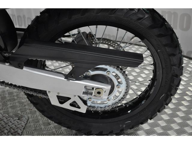 suzuki - dr-z-400-s
