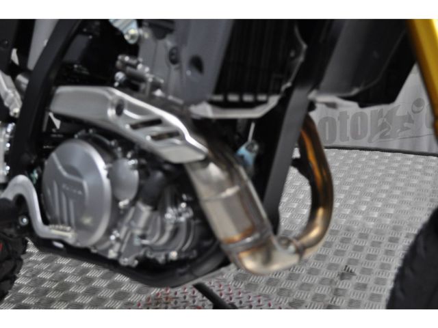 suzuki - dr-z-400-s