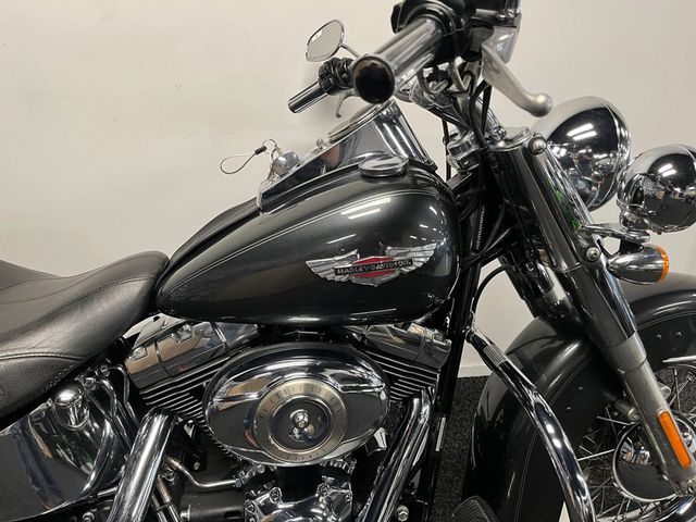 harley-davidson - softail-deluxe-flstn