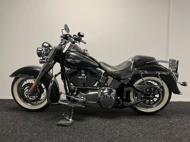 harley-davidson - softail-deluxe-flstn
