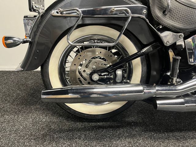 harley-davidson - softail-deluxe-flstn