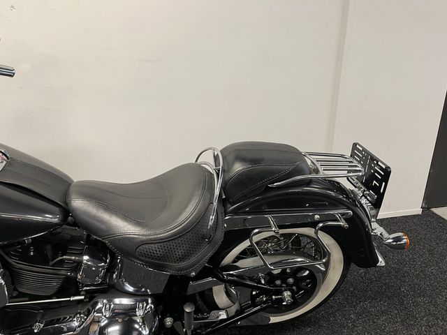 harley-davidson - softail-deluxe-flstn