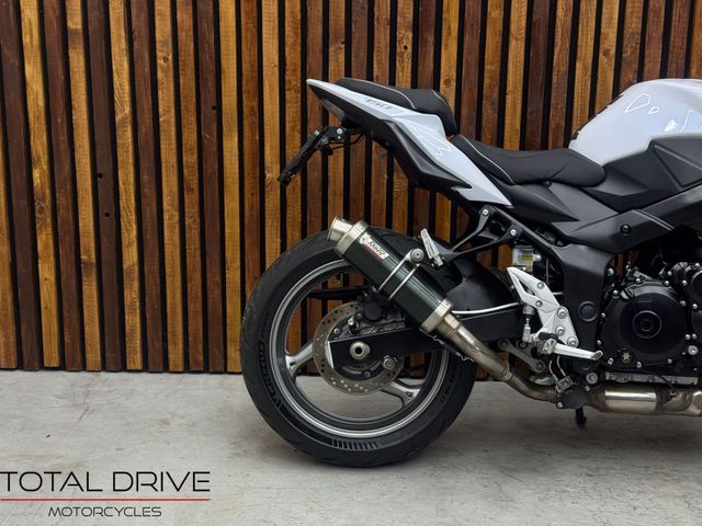 suzuki - gsr-750-a