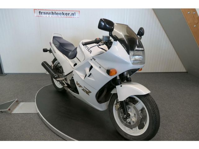 honda - vfr-750-f