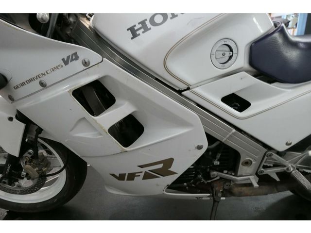 honda - vfr-750-f