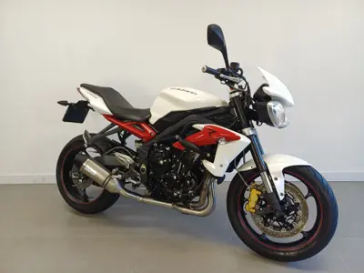 TRIUMPH STREET TRIPLE R ABS – foto 2