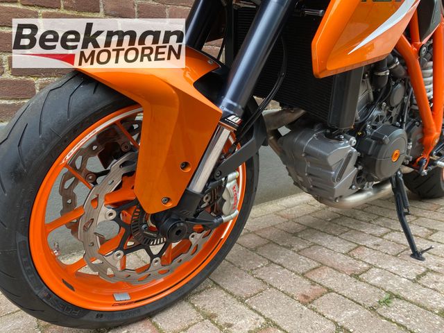 ktm - 1290-super-duke-r-se